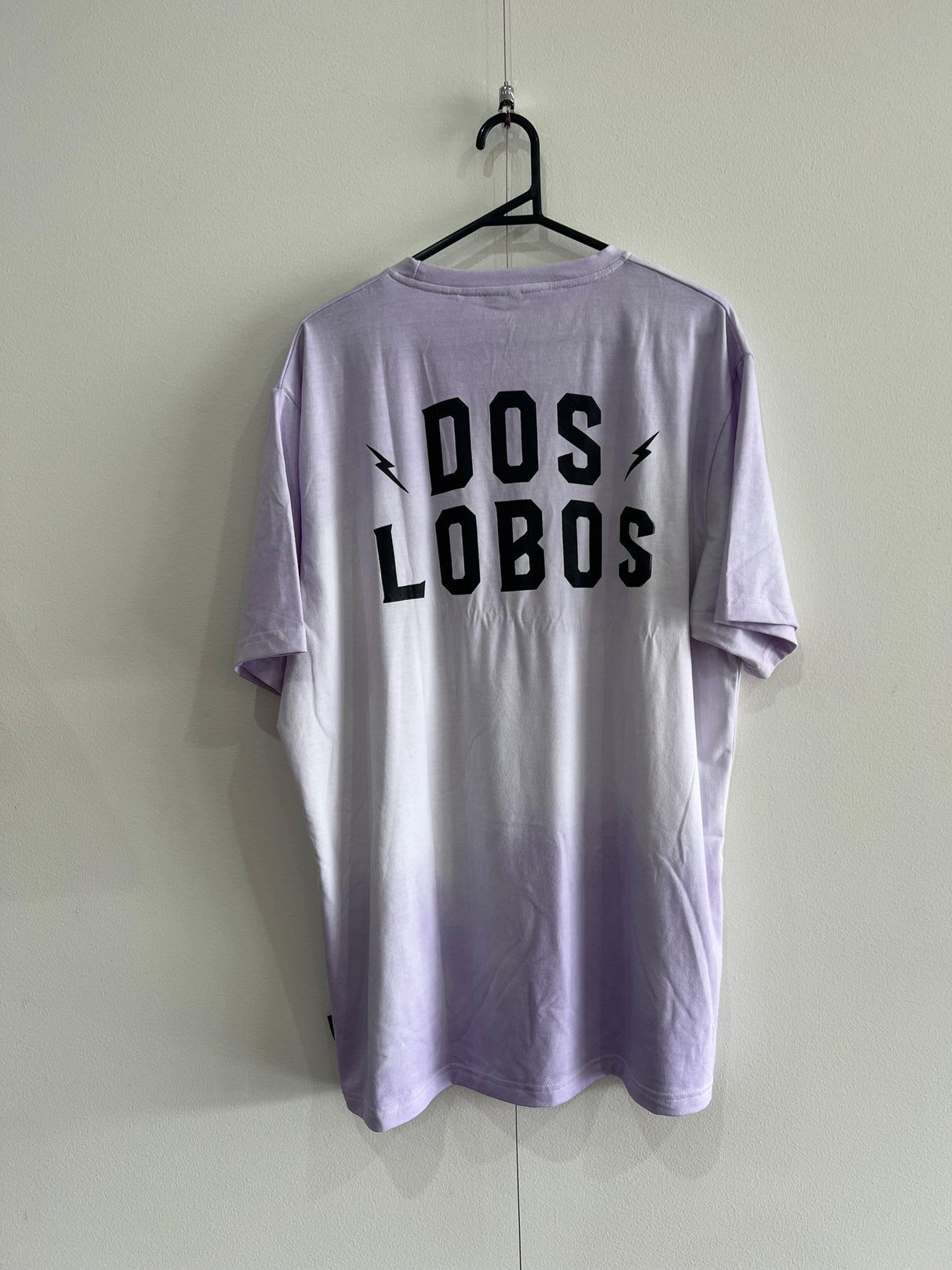 Dos Lobos High - Ss Tee - Purple Fade